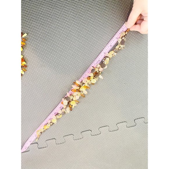 590 Collection of vintage glass, plastic and lucite bead necklaces - Picture 8 of 10